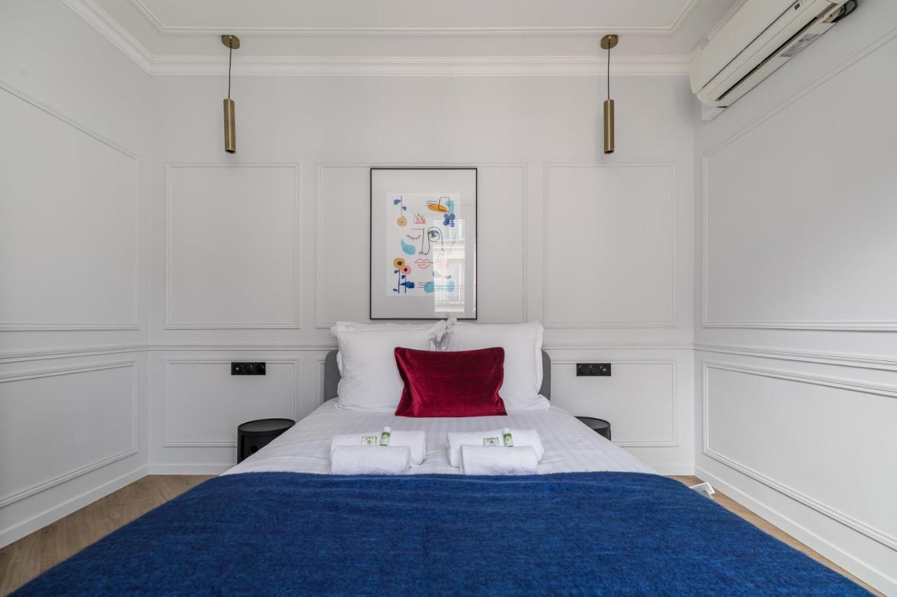 Poetic Stay - Champs Elysees París Exterior foto