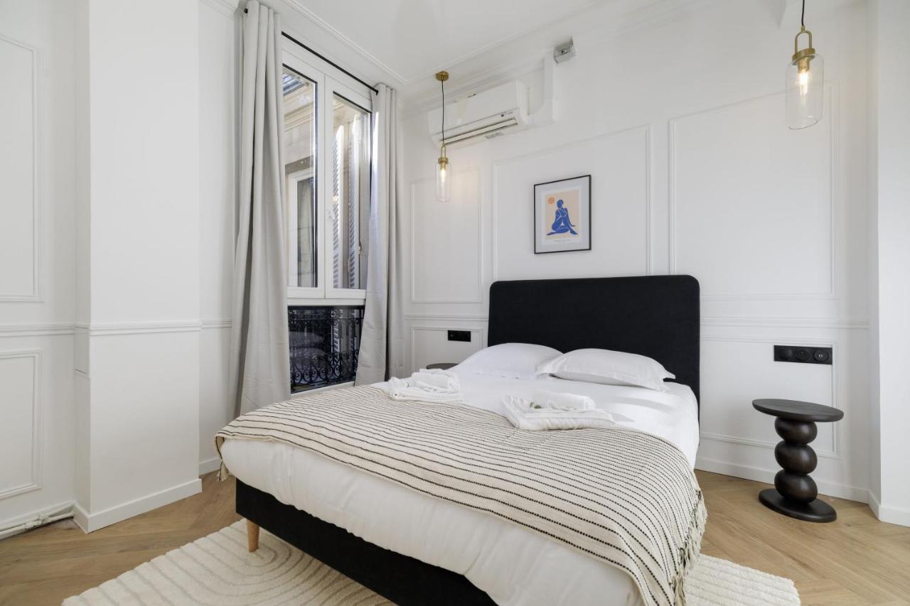 Poetic Stay - Champs Elysees París Exterior foto